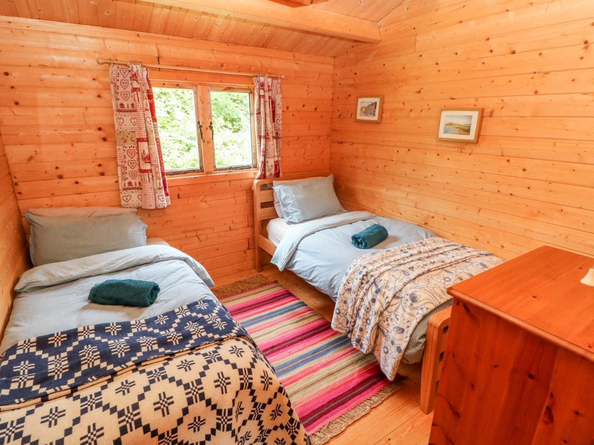 The Beach Shack Carmarthen Extérieur photo
